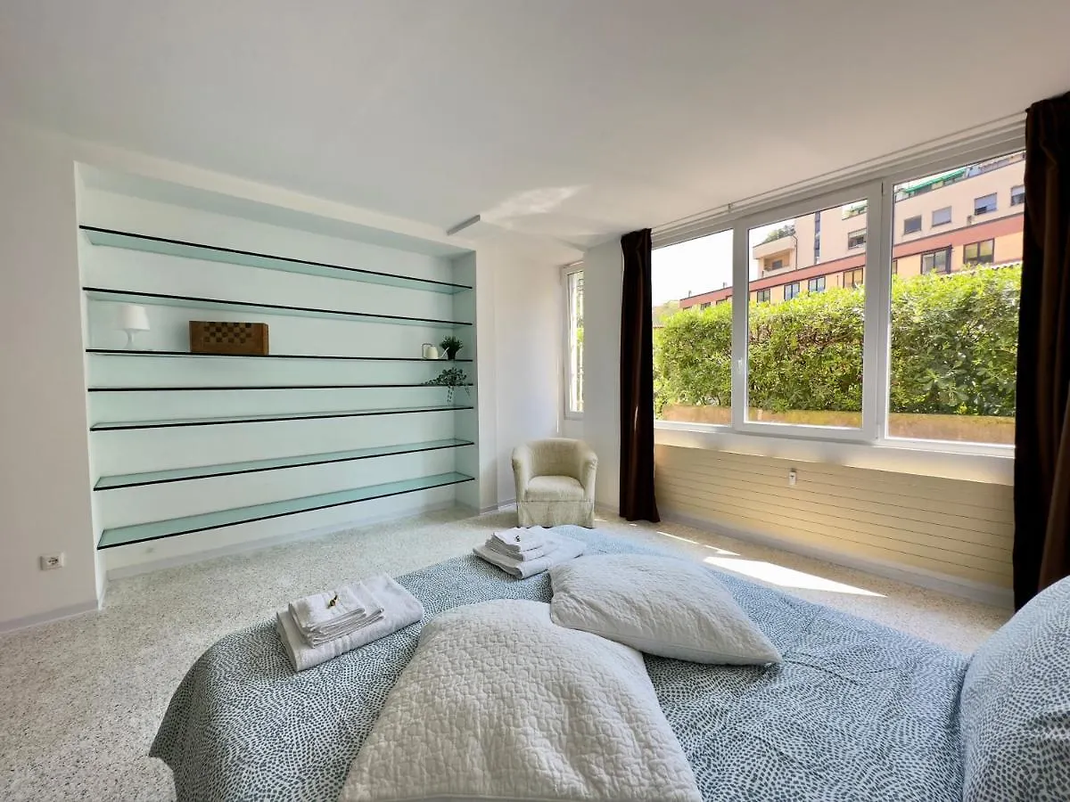 Grand Apartment Navigli Mediolan