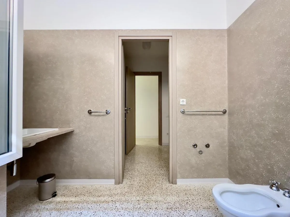 Grand Apartment Navigli Mediolan